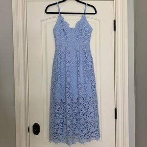 ASTR The Label Blue Lace Midi Dress!